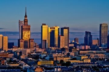 Варшава обогнала Париж и Милан по инвестициям в недвижимость